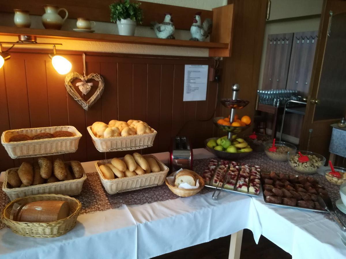 Hotel Racek Černá v Pošumaví Eksteriør bilde